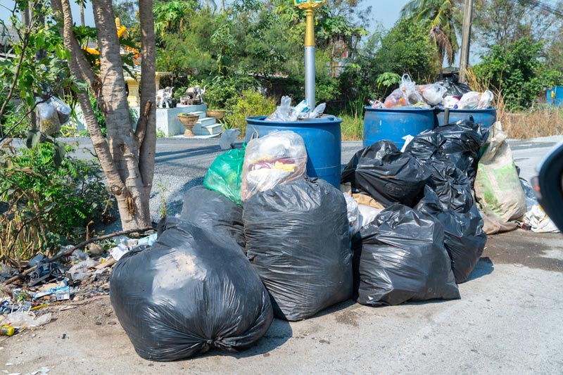 Rubbish R Us Sydney — rubbish removal team in Brighton Le Sands